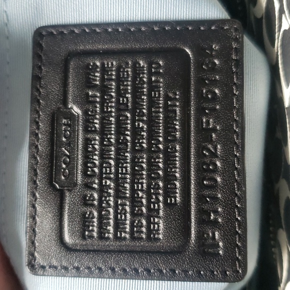 Coach diaper bag - Picture 5 of 6